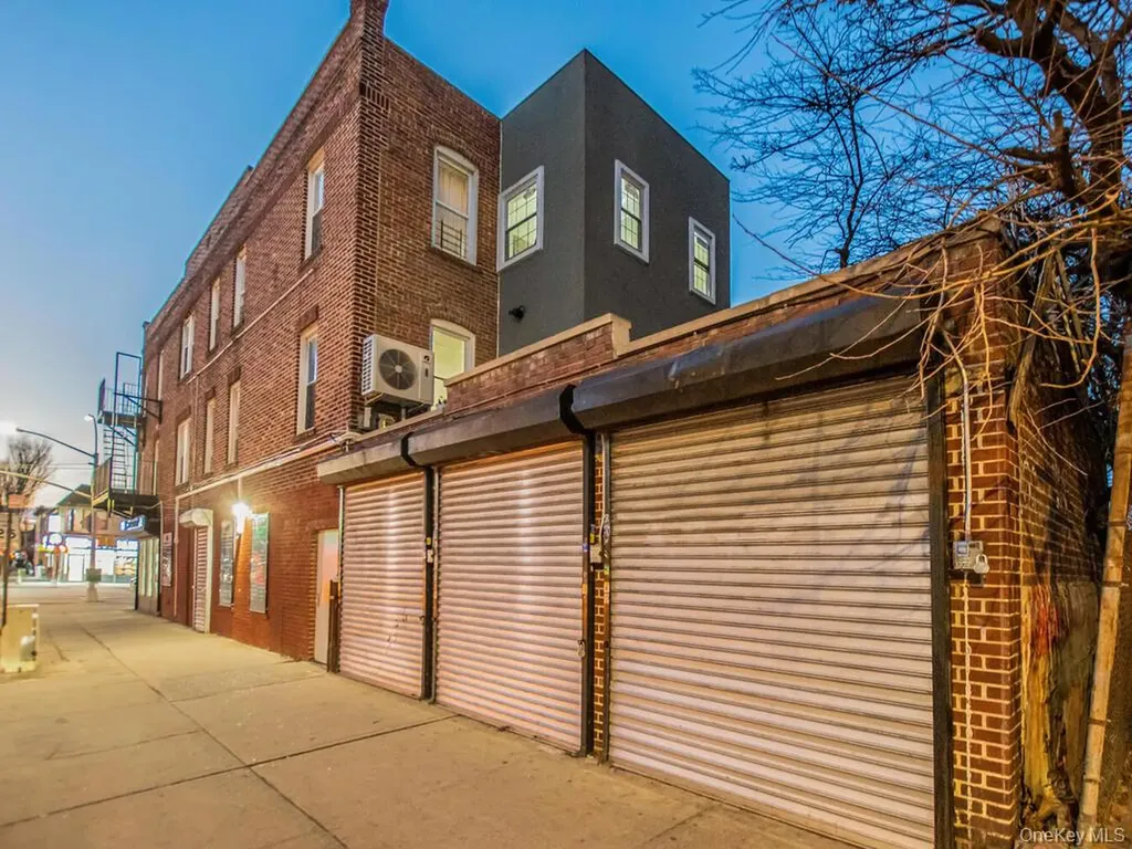 1406 White Plains Road Bronx NY 10462