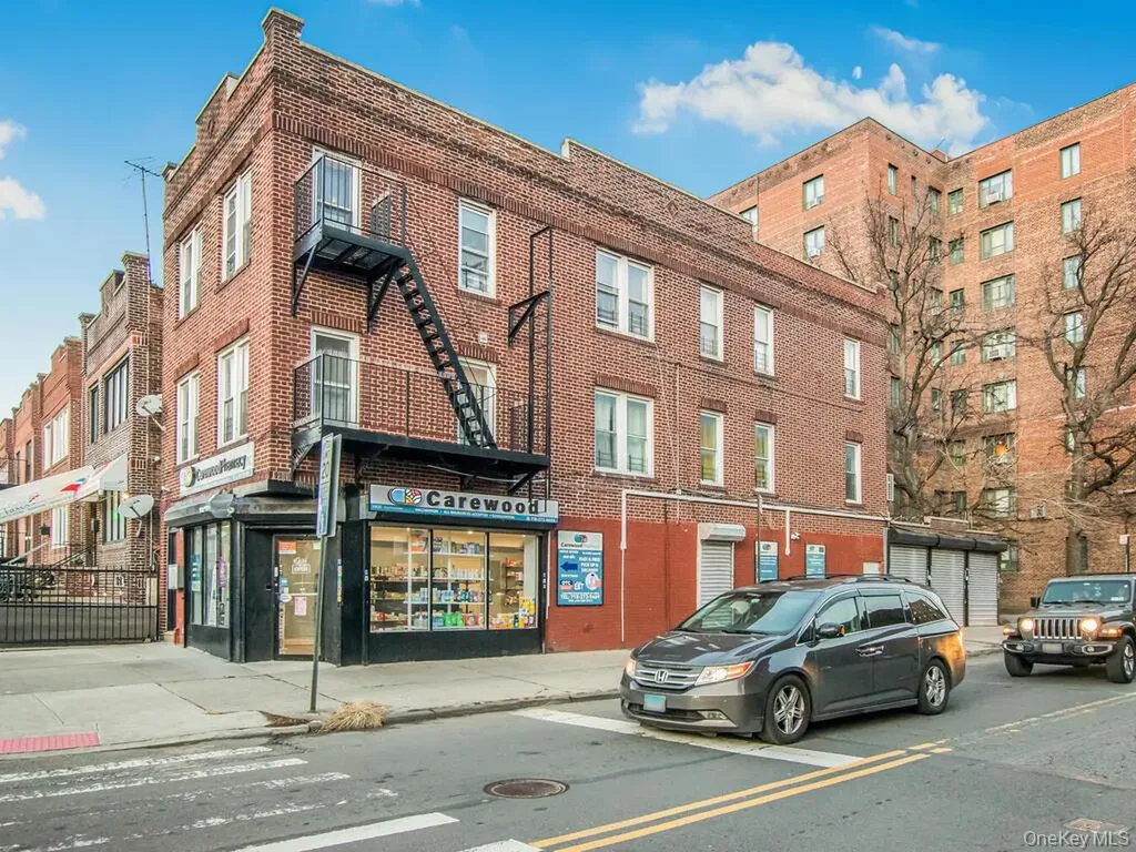 1406 White Plains Road Bronx NY 10462
