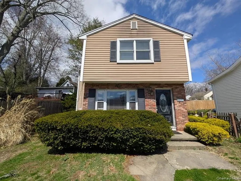 219 Elm Road Mahopac NY 10541