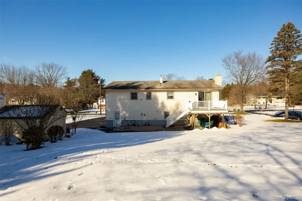 25 Verplanck Avenue Hopewell Junction NY 12533