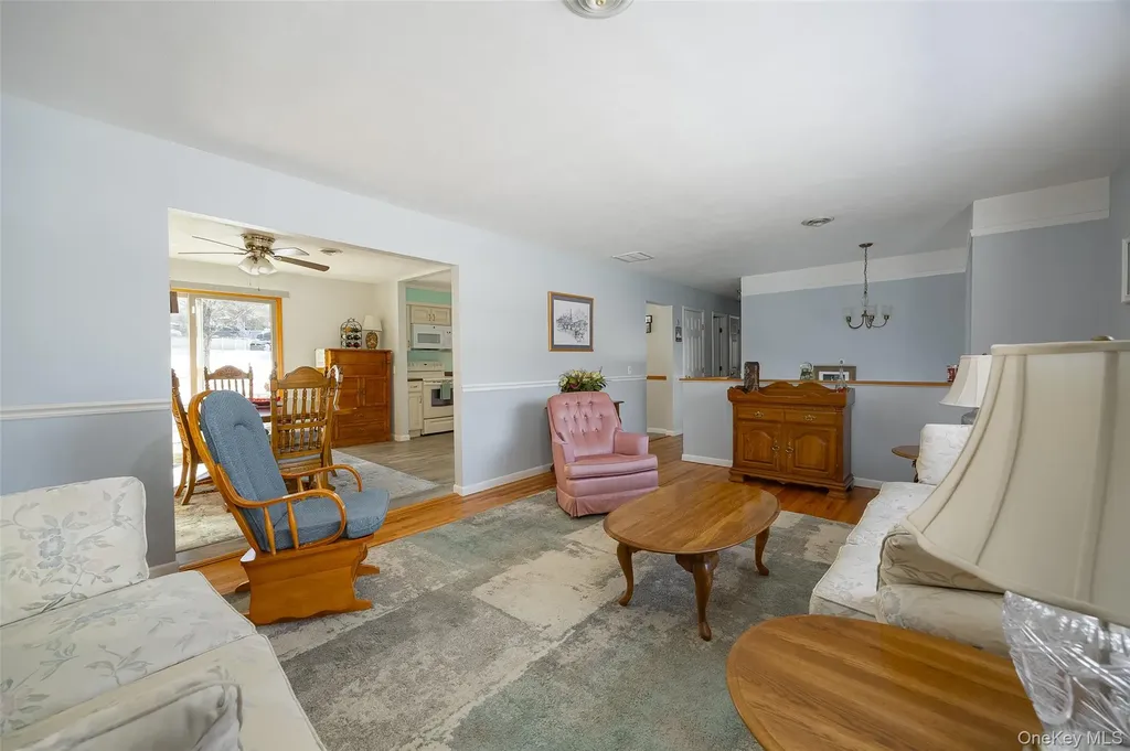 25 Verplanck Avenue Hopewell Junction NY 12533