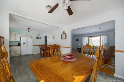 25 Verplanck Avenue Hopewell Junction NY 12533