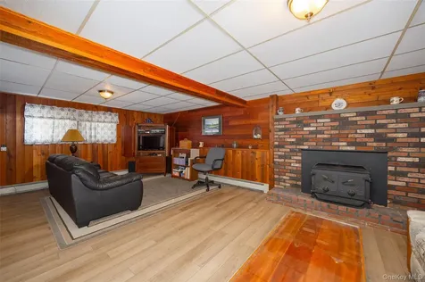 25 Verplanck Avenue Hopewell Junction NY 12533