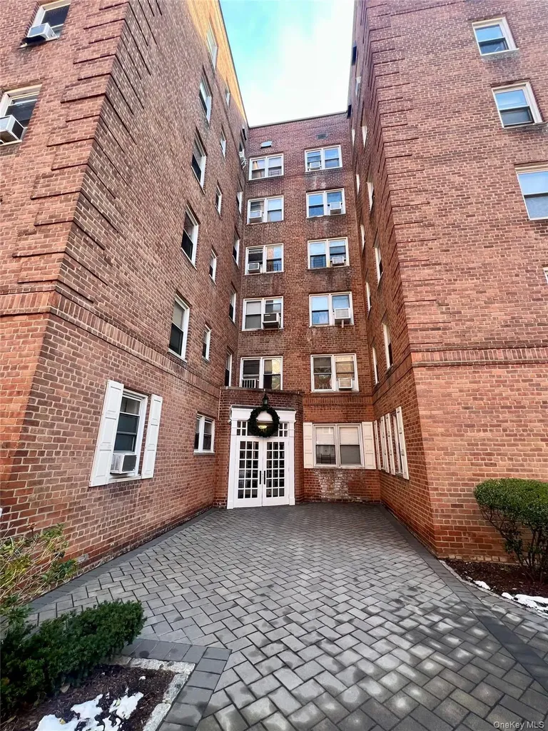70 Locust Avenue New Rochelle NY 10801