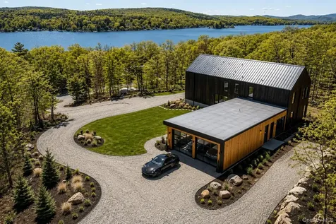 95 Jersey Avenue Greenwood Lake NY 10925