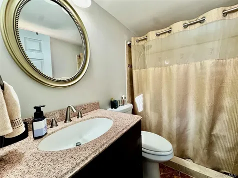 53 Jefferson Oval Yorktown Heights NY 10598