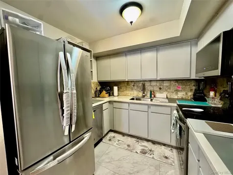 53 Jefferson Oval Yorktown Heights NY 10598