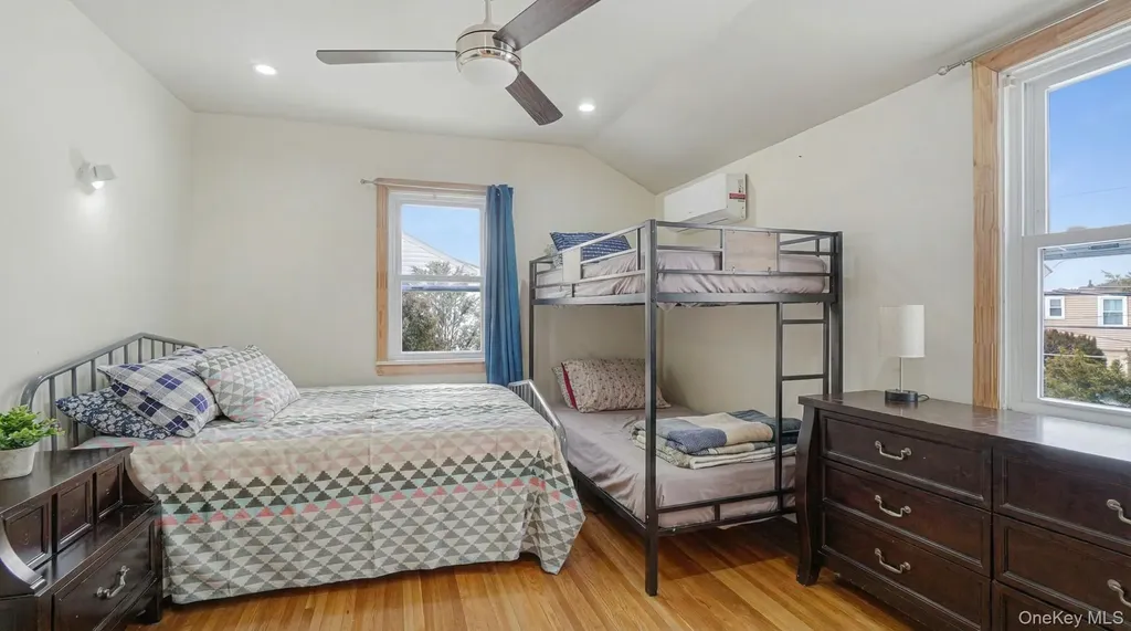 34 Diamond Street Elmont NY 11003
