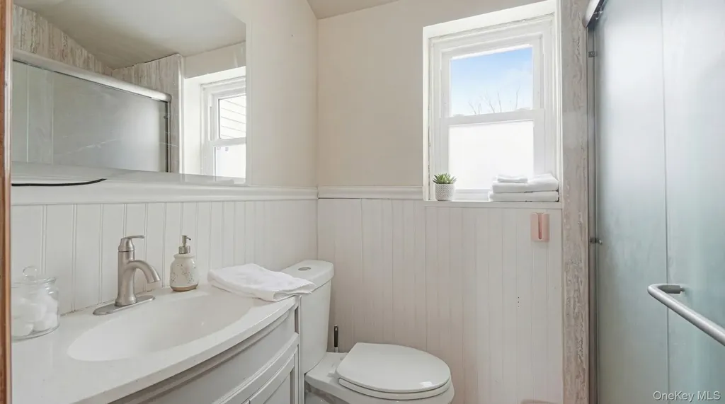 34 Diamond Street Elmont NY 11003