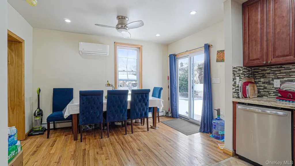 34 Diamond Street Elmont NY 11003