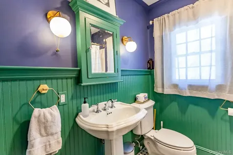 1710 Route 9d Cold Spring NY 10516