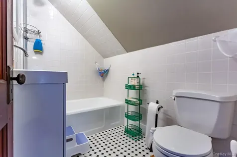 1710 Route 9d Cold Spring NY 10516