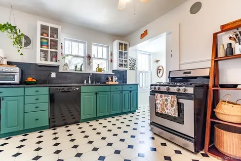 1710 Route 9d Cold Spring NY 10516