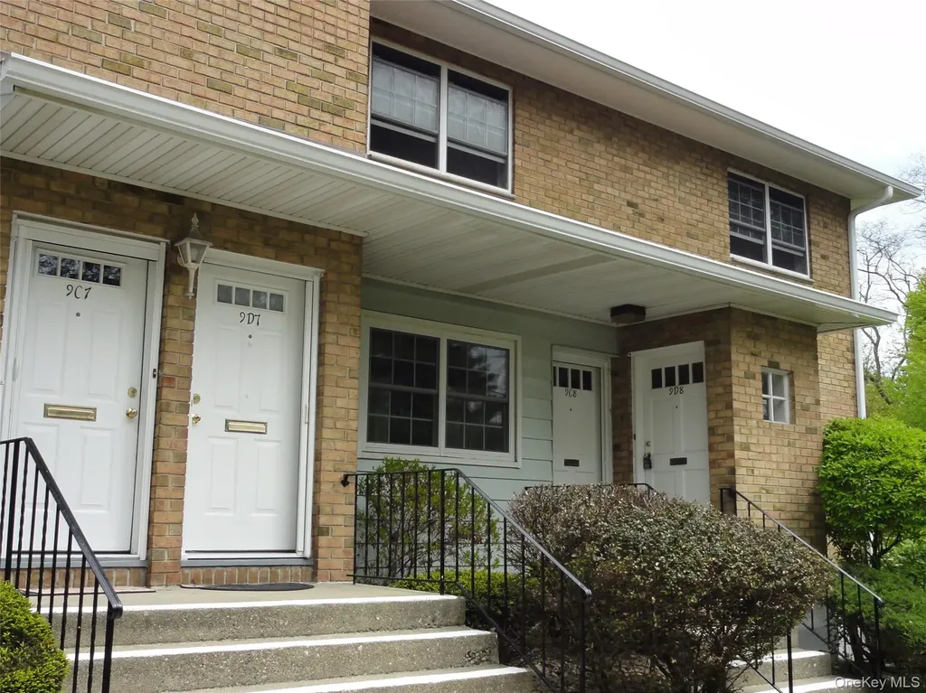 1840 Crompond Road Peekskill NY 10566