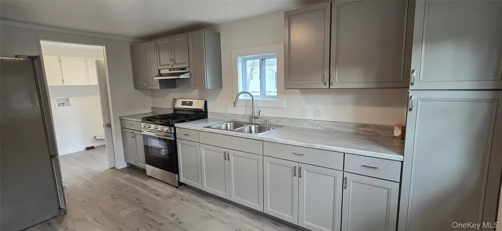 525 Riverleigh Avenue Unit 116 Riverhead NY 11901