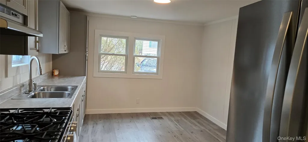 525 Riverleigh Avenue Unit 116 Riverhead NY 11901