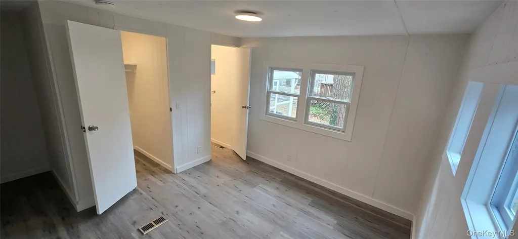 525 Riverleigh Avenue Unit 116 Riverhead NY 11901