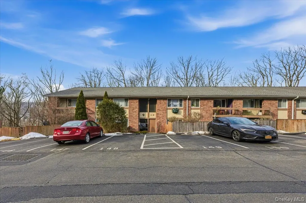 9 N James Street Peekskill NY 10566