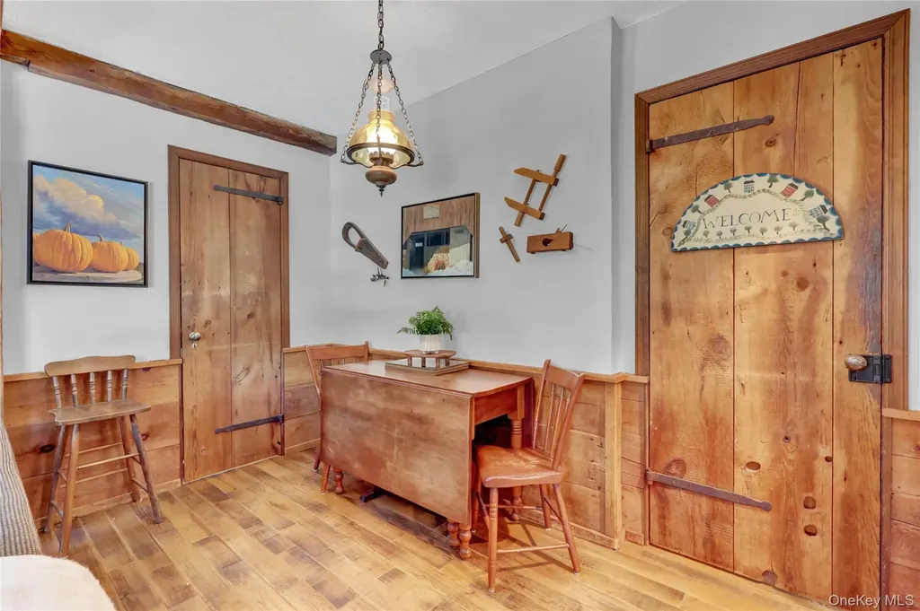 5 Cedar Lane Setauket NY 11733