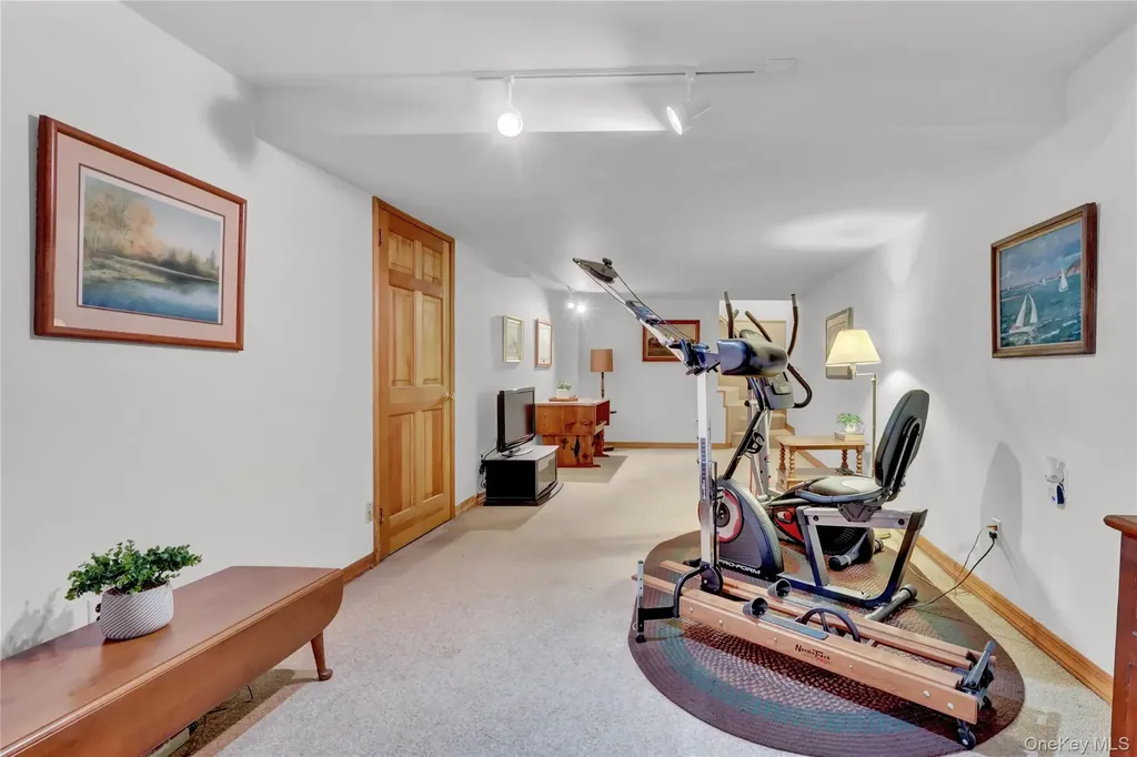5 Cedar Lane Setauket NY 11733