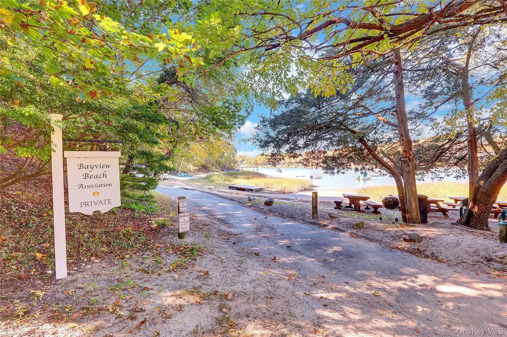 5 Cedar Lane Setauket NY 11733