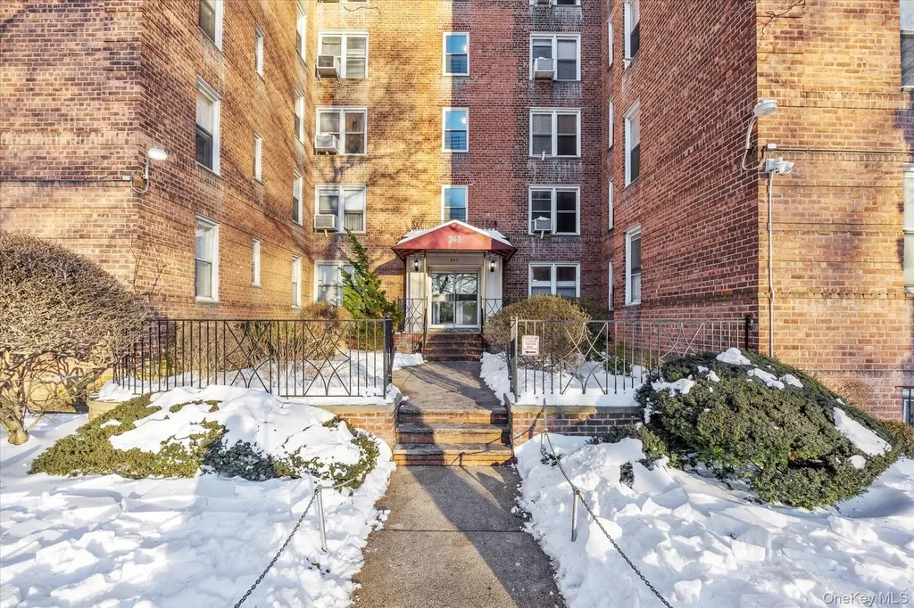 243 Mcdonald Avenue Brooklyn NY 11218