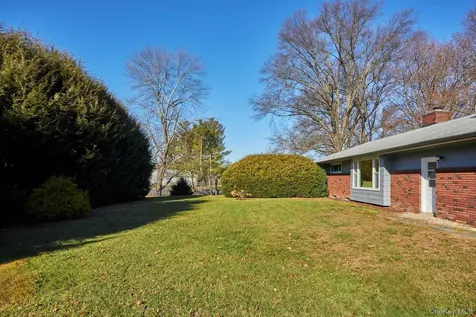 41 Trinity Place Rhinebeck NY 12572