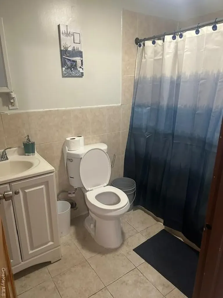 104-29 Roosevelt Corona NY 11368