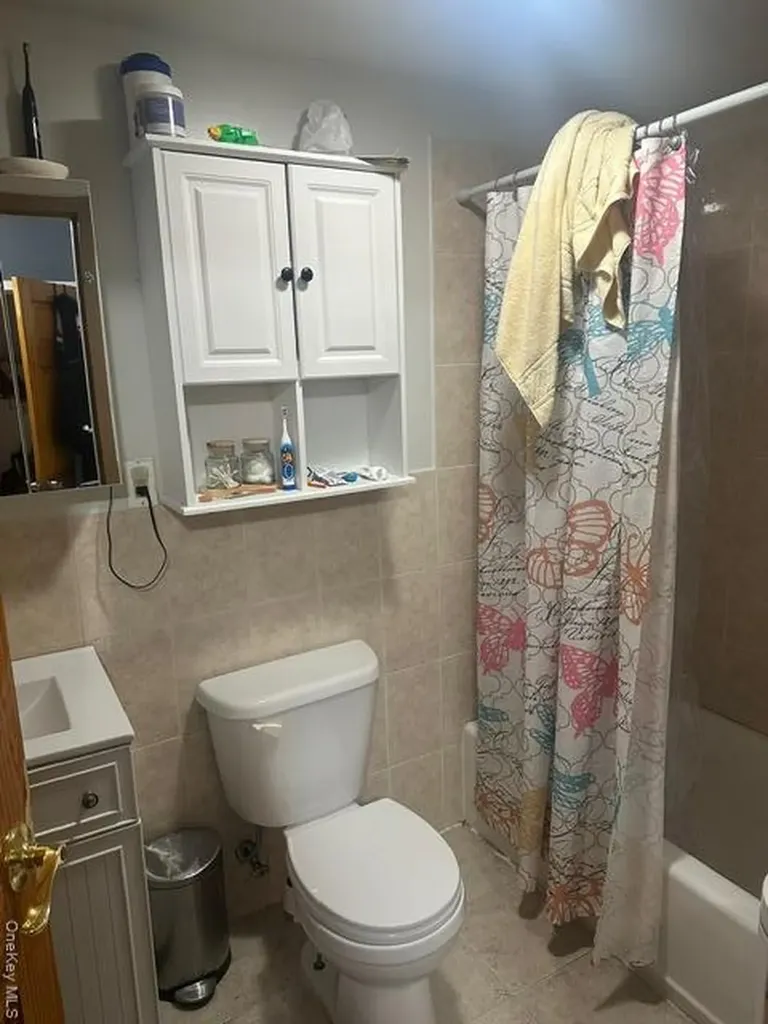104-29 Roosevelt Corona NY 11368