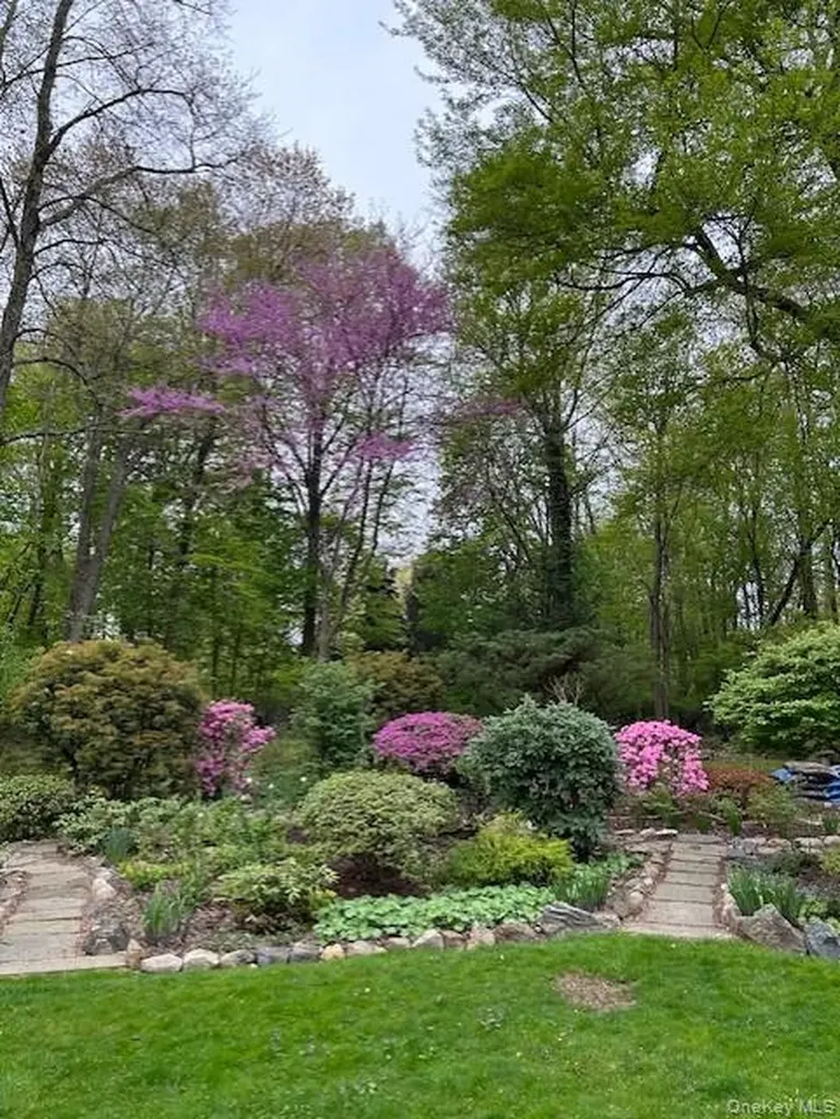 48 Cypress Lane Briarcliff Manor NY 10510