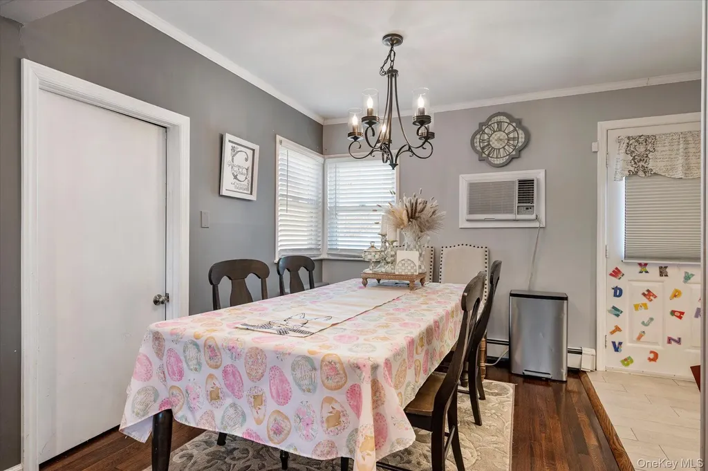 1 Salem Hicksville NY 11801