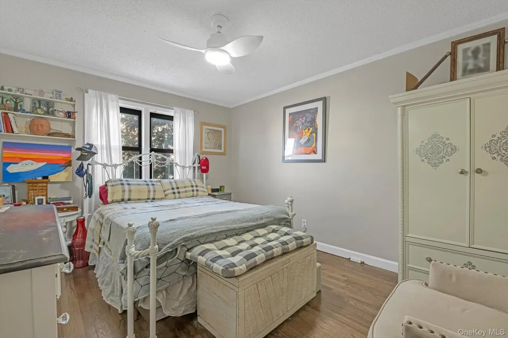 65 W Broadway Long Beach NY 11561