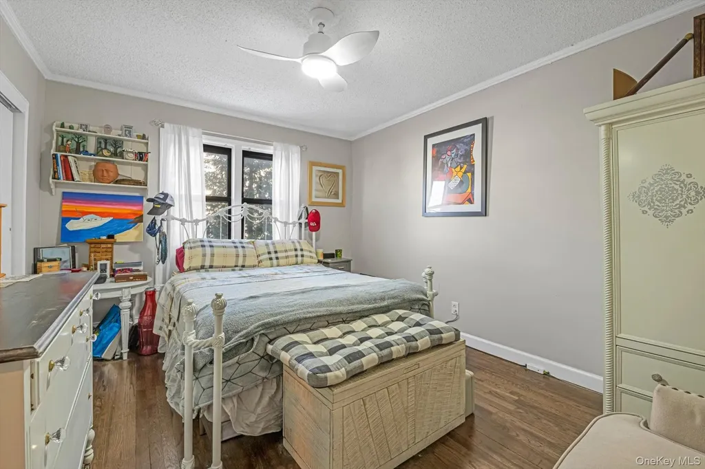 65 W Broadway Long Beach NY 11561