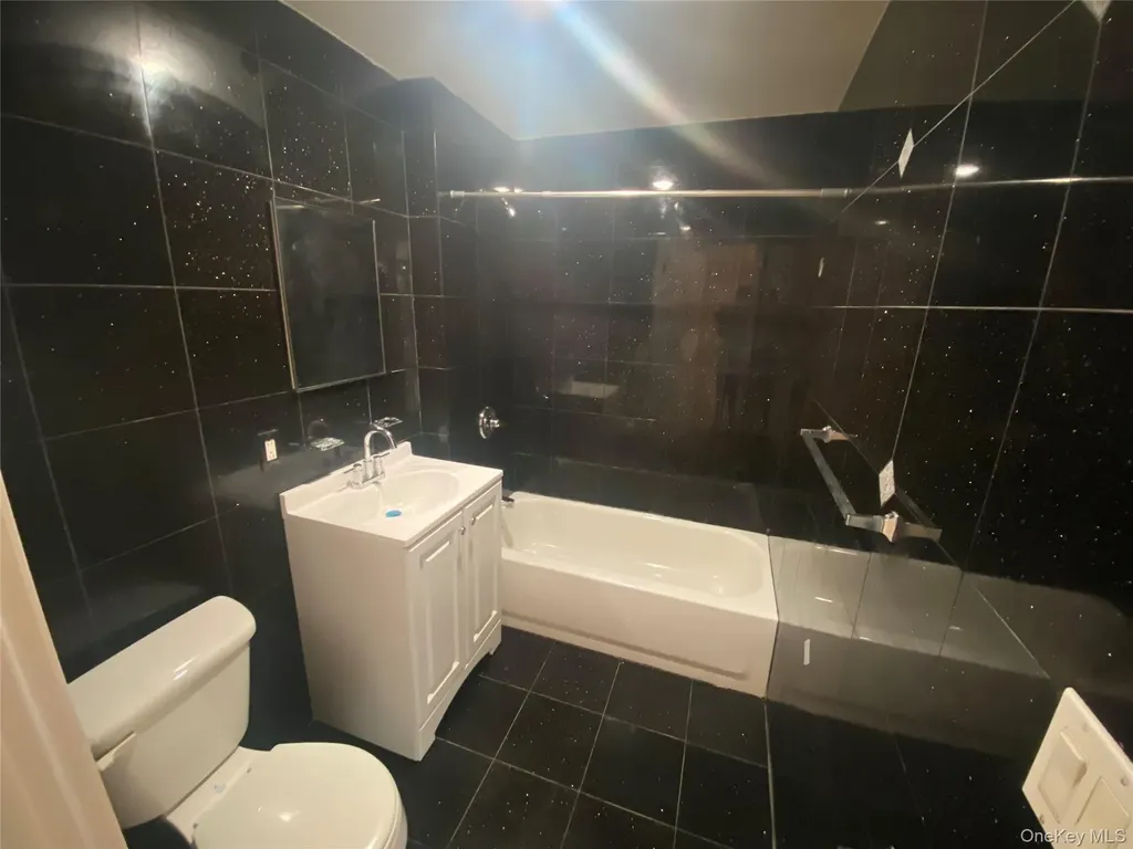 140-26 Cherry Avenue Flushing NY 11355