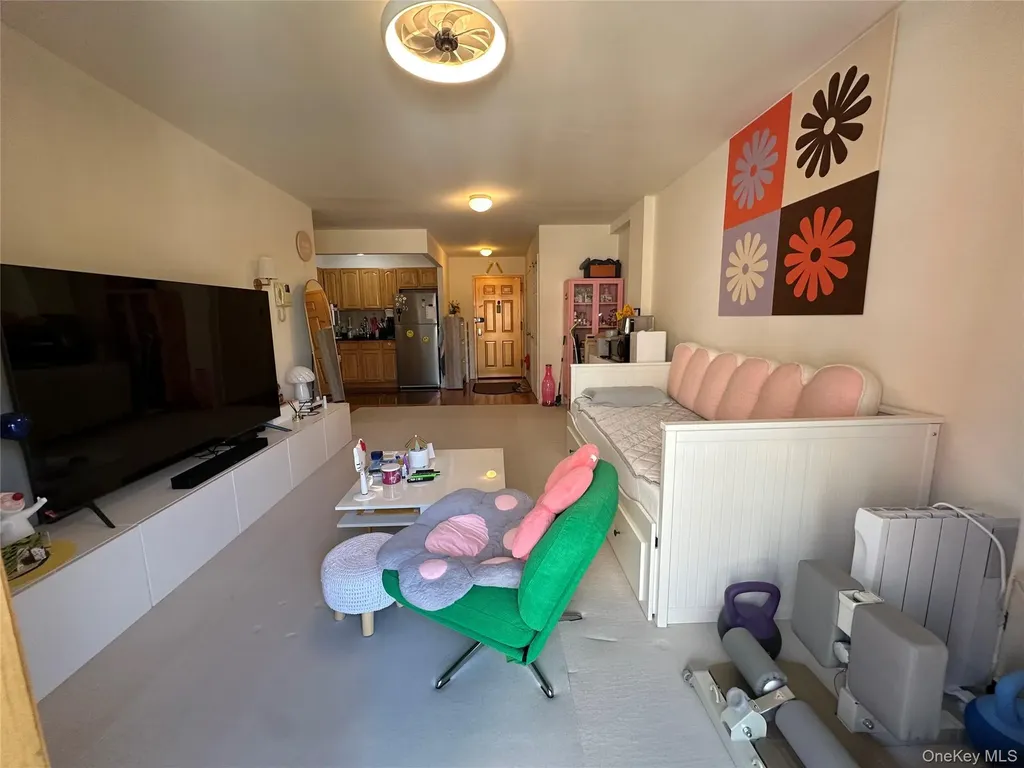 140-26 Cherry Avenue Flushing NY 11355