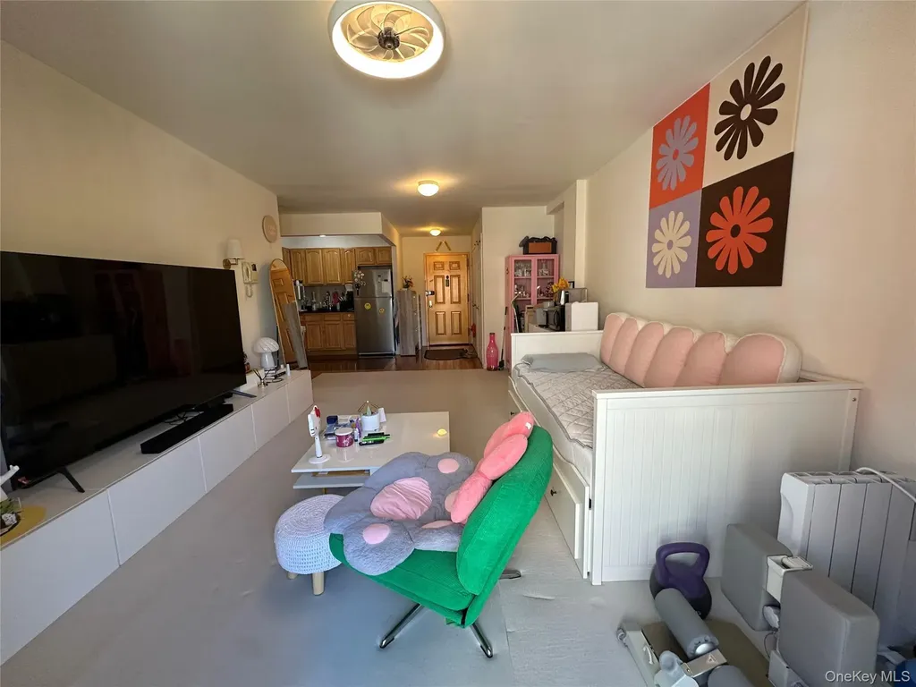 140-26 Cherry Avenue Flushing NY 11355