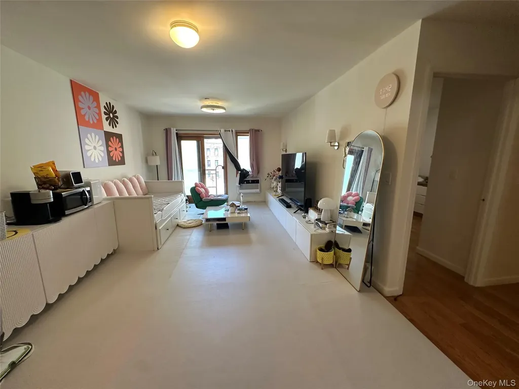 140-26 Cherry Avenue Flushing NY 11355