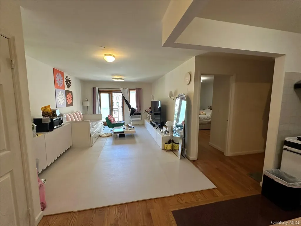 140-26 Cherry Avenue Flushing NY 11355