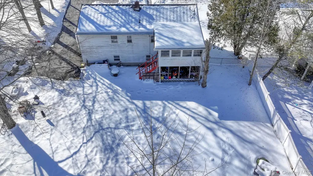 10 Collier Drive E Carmel NY 10512