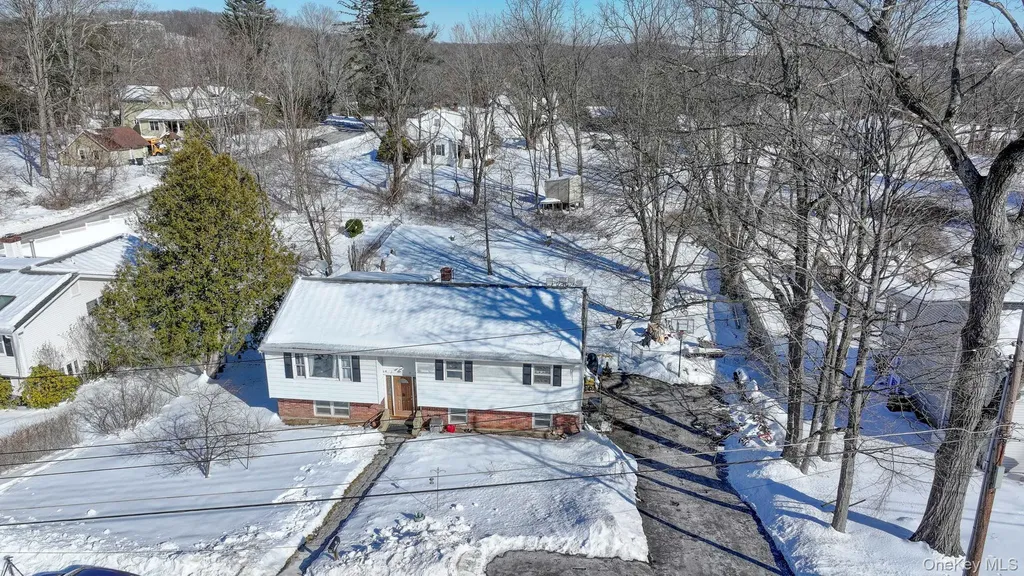 10 Collier Drive E Carmel NY 10512