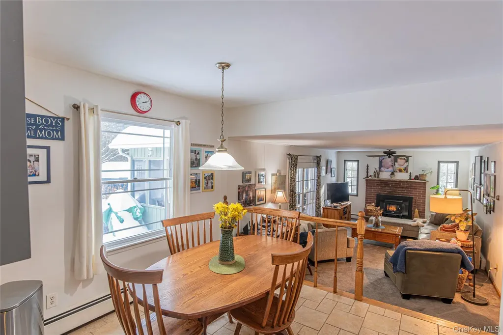 30 Hudson Drive Hyde Park NY 12538