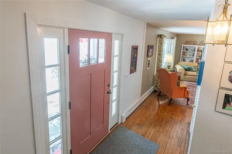 30 Hudson Drive Hyde Park NY 12538