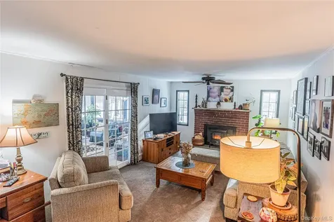 30 Hudson Drive Hyde Park NY 12538