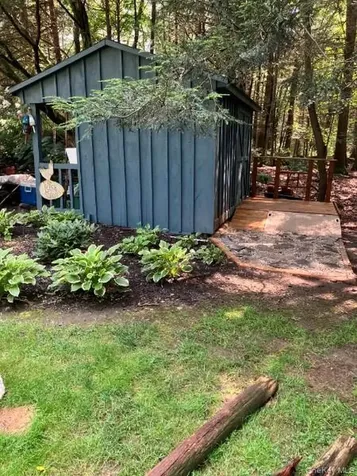 30 Hudson Drive Hyde Park NY 12538