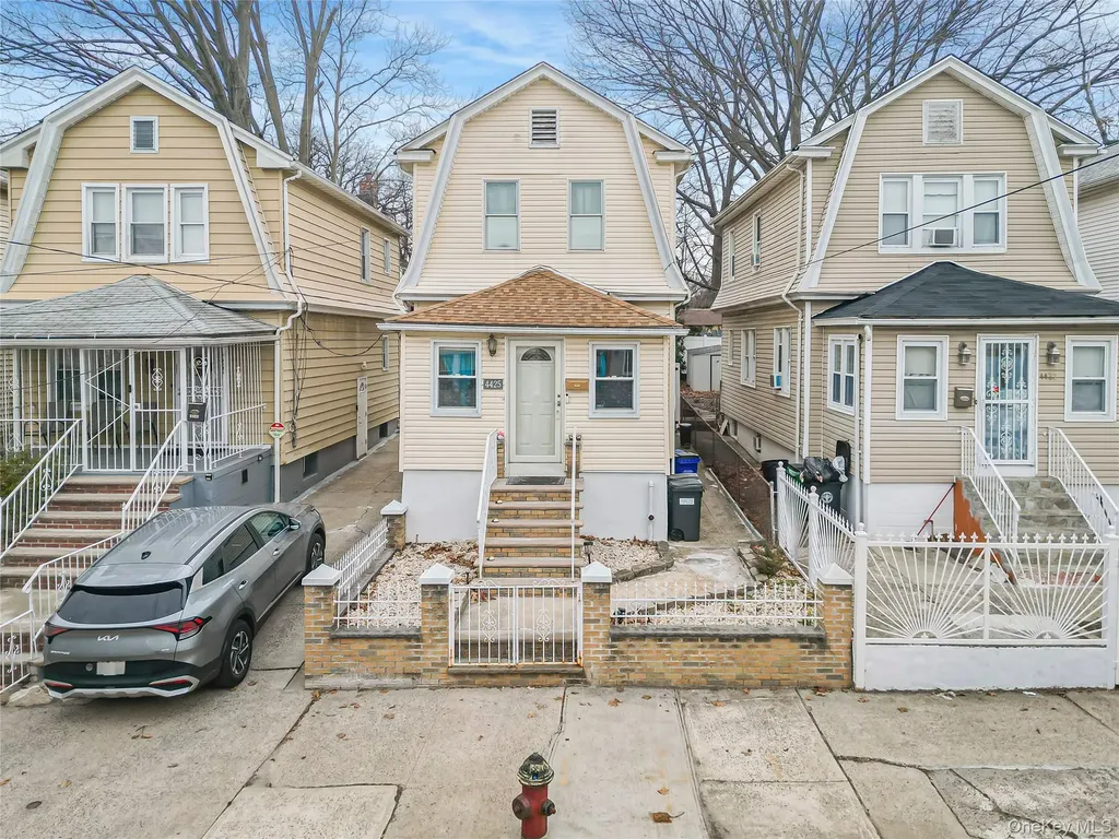 4425 Edson Avenue Bronx NY 10466