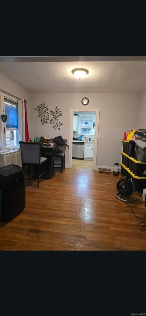 4425 Edson Avenue Bronx NY 10466