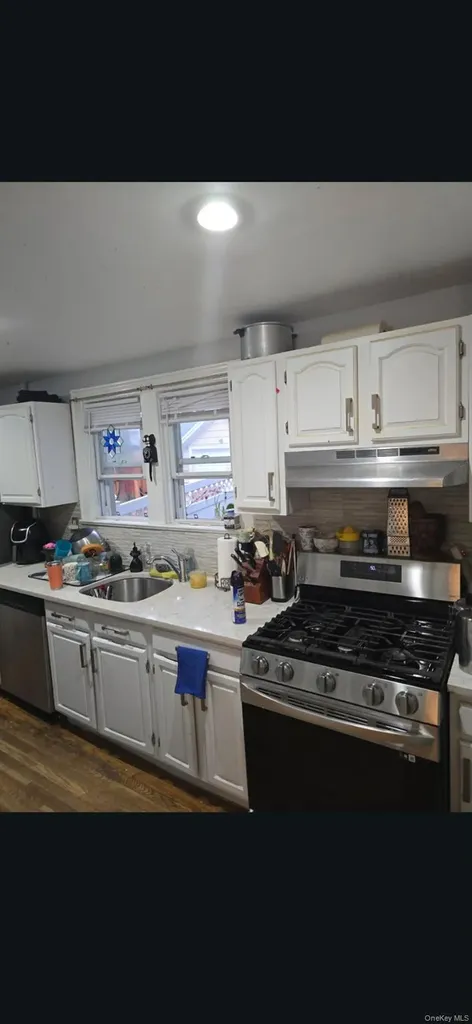4425 Edson Avenue Bronx NY 10466