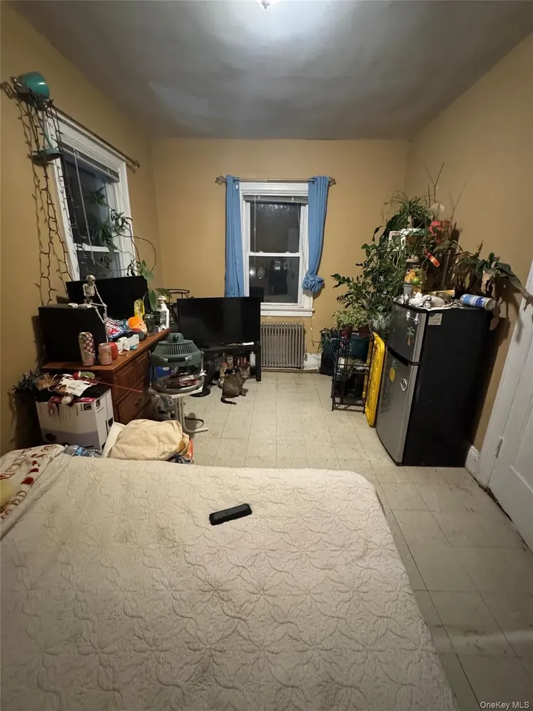 4425 Edson Avenue Bronx NY 10466
