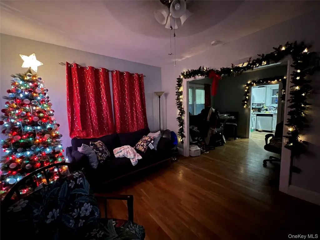 4425 Edson Avenue Bronx NY 10466