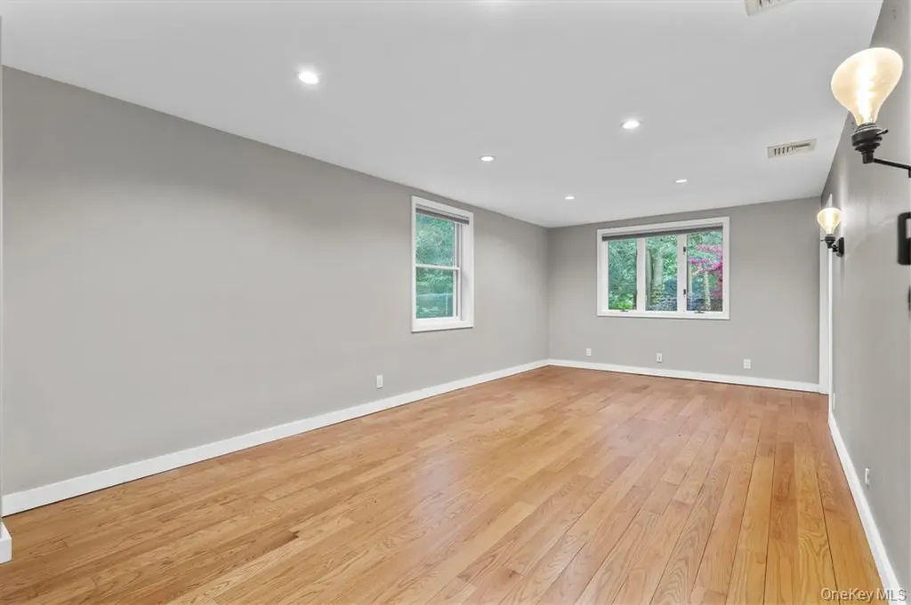 8 West Lane South Salem NY 10590